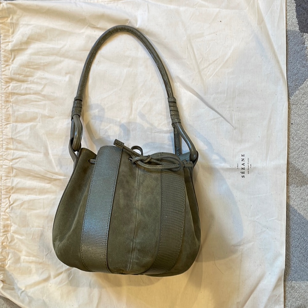 Sézane Lola Bucket Bag | Sage
